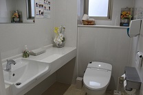 7.powderroom1.JPG